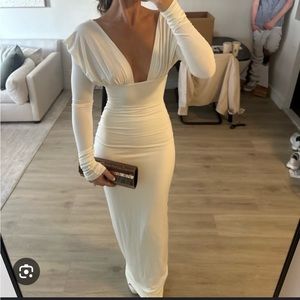 Helsa Jersey Deep V Maxi Dress Size small, new without tags